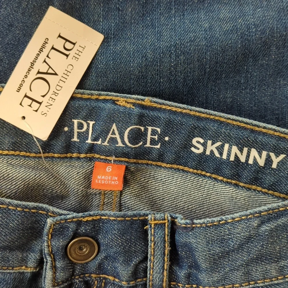 The Children's Place Boys Dark Wash Skinny Jeans Size 6